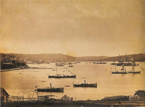 The port in Vladivostok at the end of the 19th century